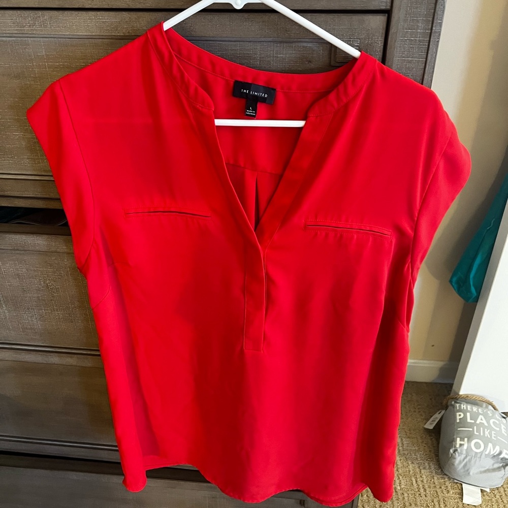 THE LIMITED short sleeve coral blouse